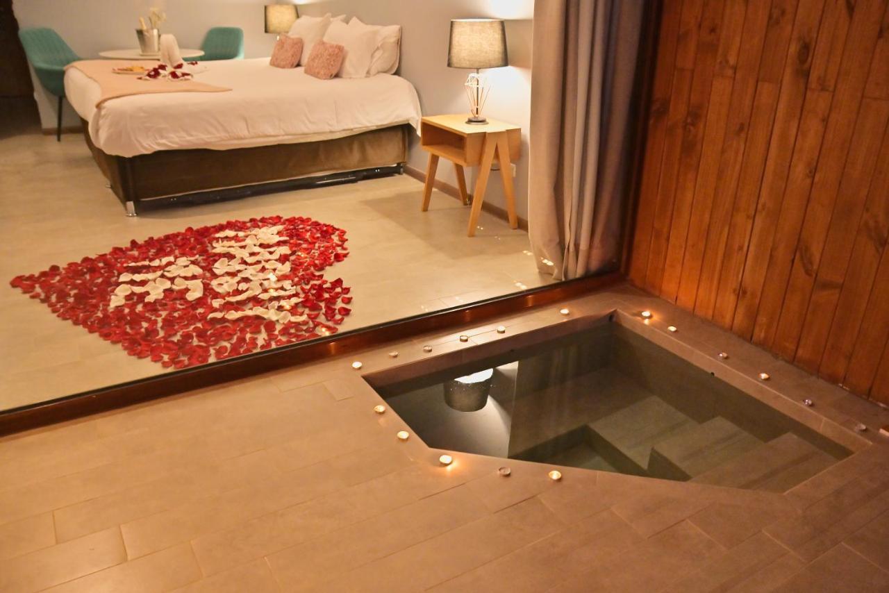 Hotel Parronales ซานตาครูซ ภายนอก รูปภาพ