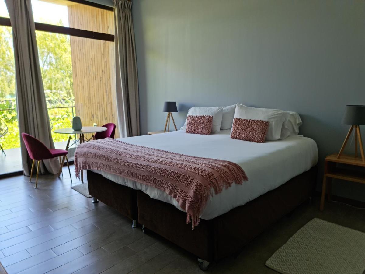 Hotel Parronales ซานตาครูซ ภายนอก รูปภาพ
