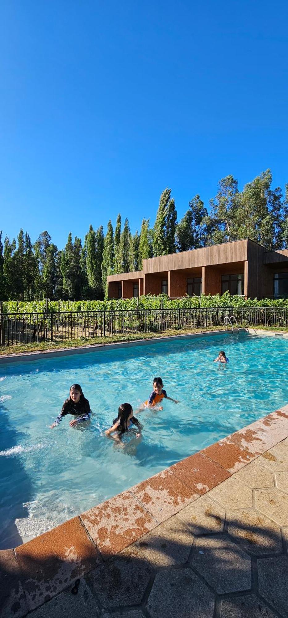 Hotel Parronales ซานตาครูซ ภายนอก รูปภาพ